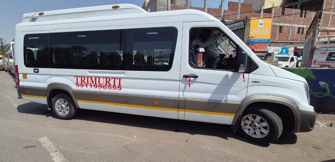 16 Seater Tempo Traveller in Noida